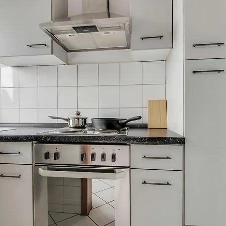 Mit Balkon In Apartment Luenen