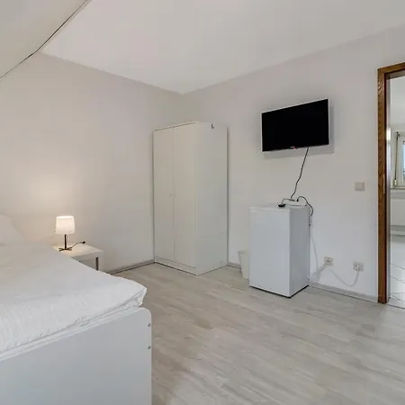 Apartment Mit Balkon In Luenen