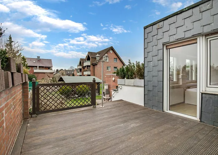 Lägenhet Mit Balkon In *